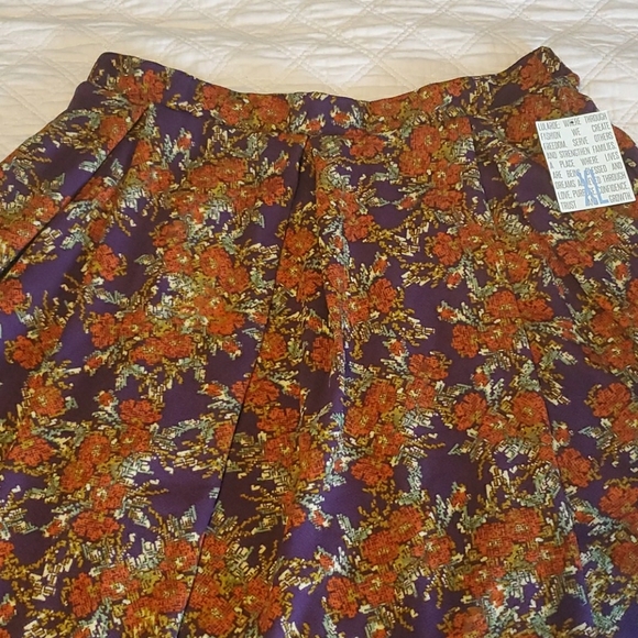 Lula Roe Madison - Picture 1 of 3